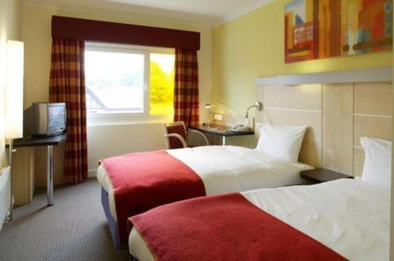 Photo - Holiday Inn Express, Chester Racecourse by IHG