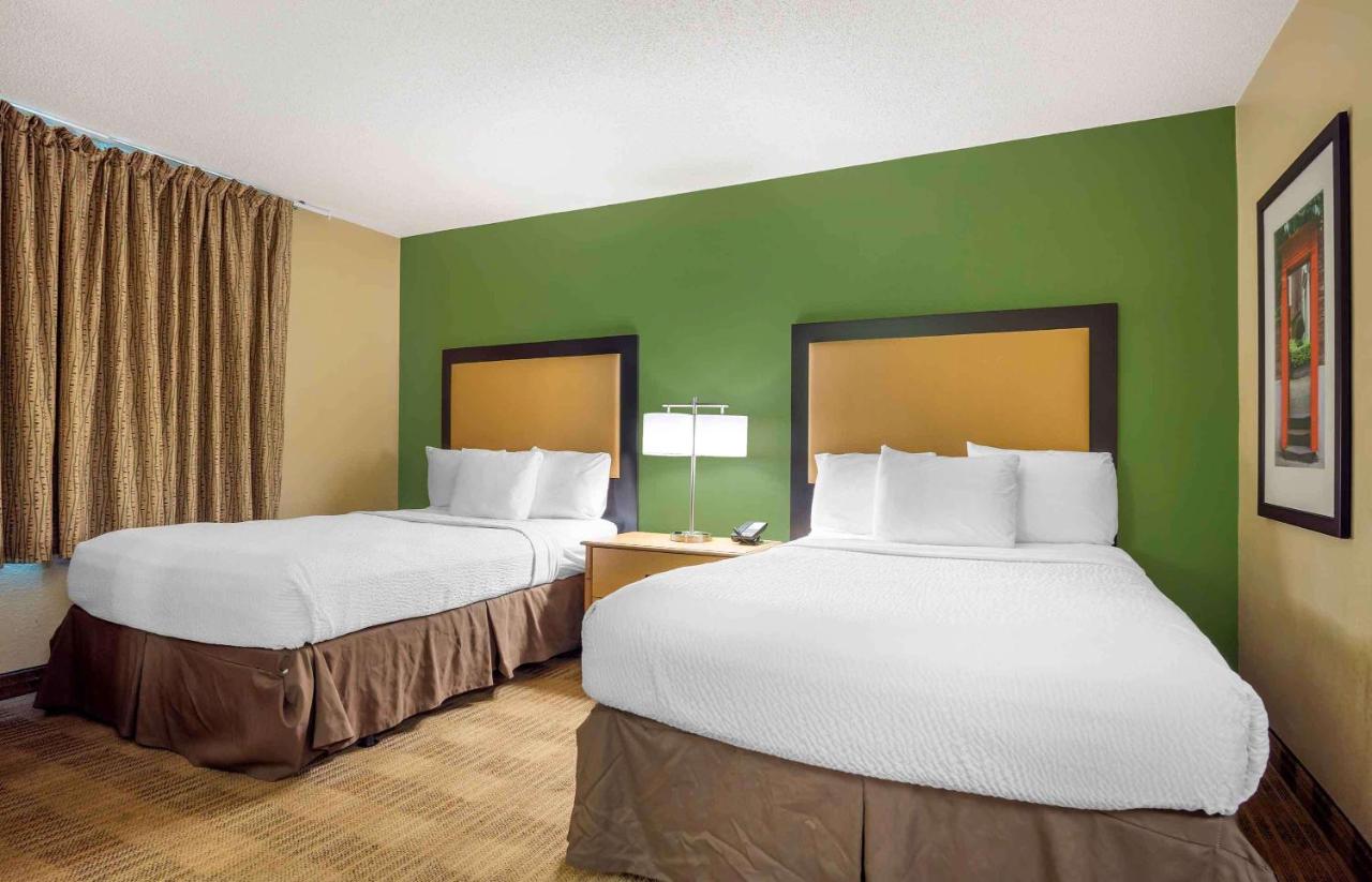 Extended Stay America Select Suites - Orlando - Lake Mary - 1040 Greenwood Blvd photo 4