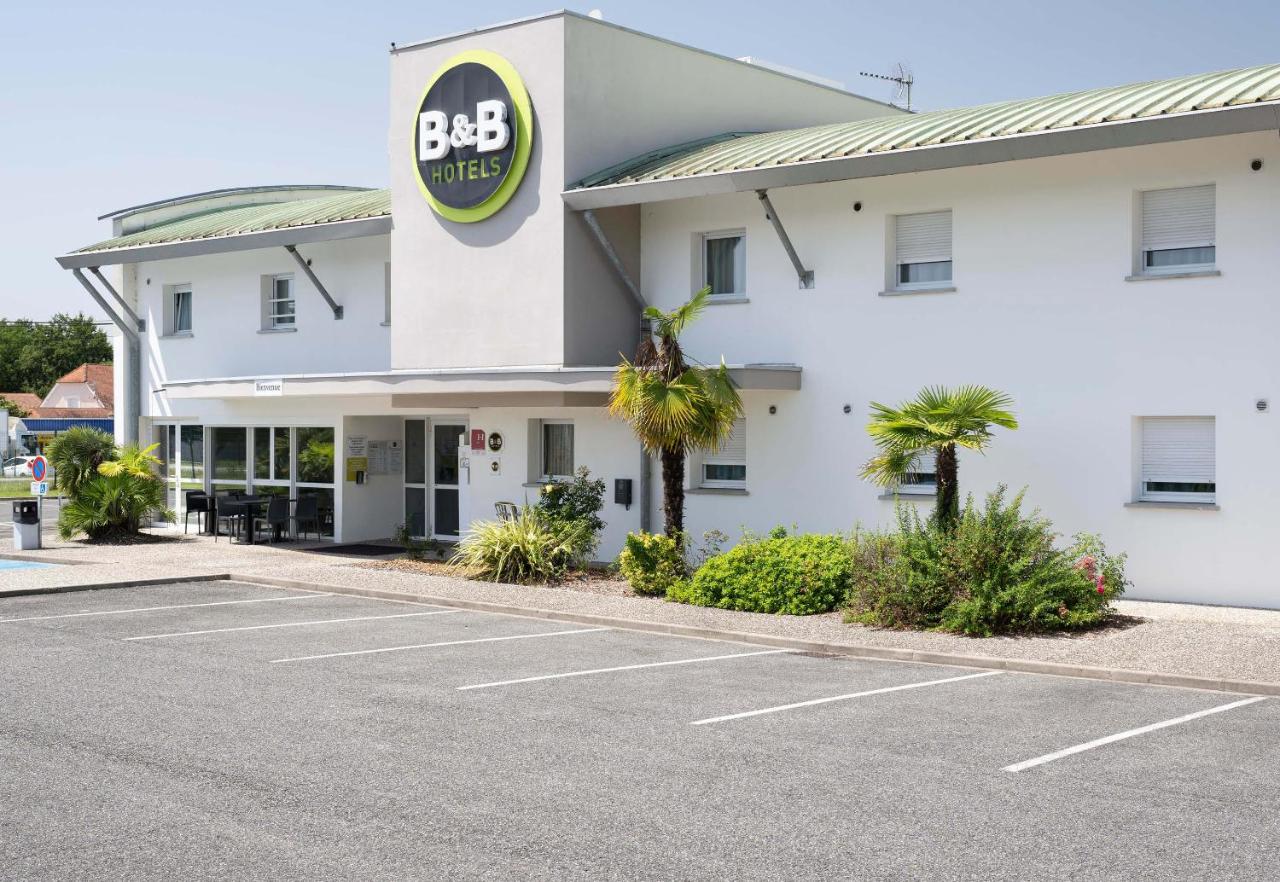 B&B HOTEL Pau Lescar photo 2