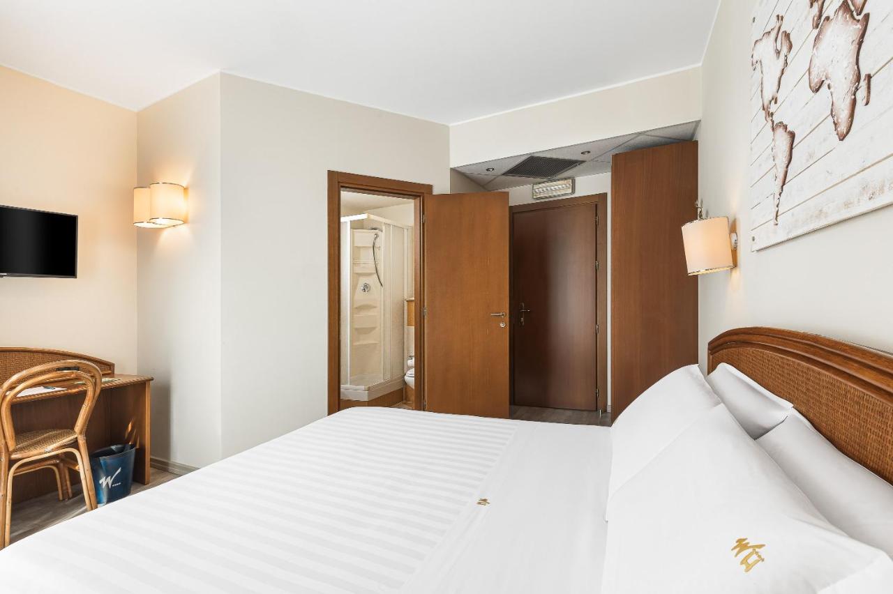 Photo - Welcome Hotel