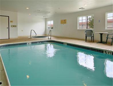 Days Inn by Wyndham Mesquite Rodeo TX photo 4