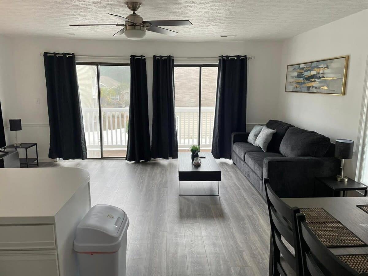 #H Beautiful condo minutes from the beach photo 3
