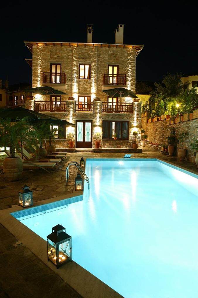 Maritsas Hotel & Suites - 3