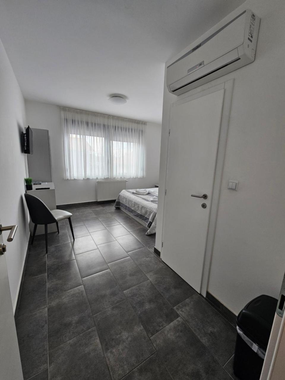 Filipovic rent a car & apartments photo 4