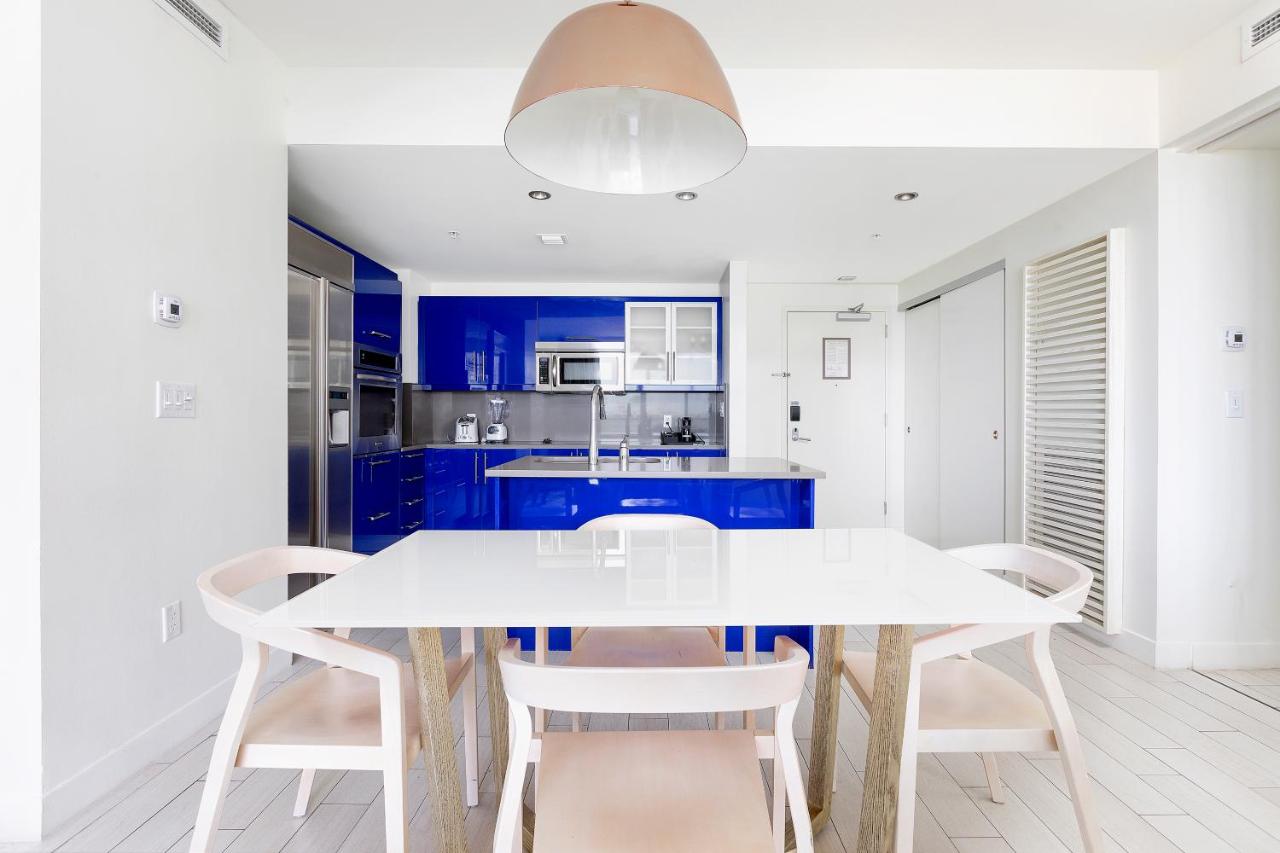 W Residences 2 Bed Unit Beachfront and Luxe Stay - 3