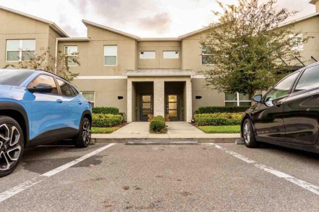 Modern Villa, Private Pool, Near Theme Parks and Full Resort Access - 2
