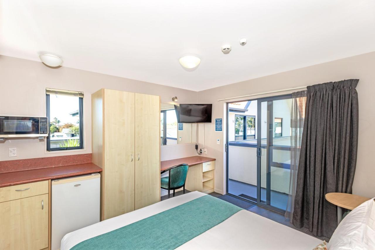 Bella Vista Gisborne photo 2
