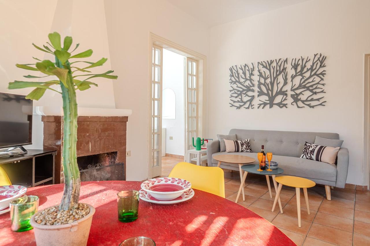 Roseto Villa Dream - Free parking - Fiumicino Airport- 400 mq garden - 4
