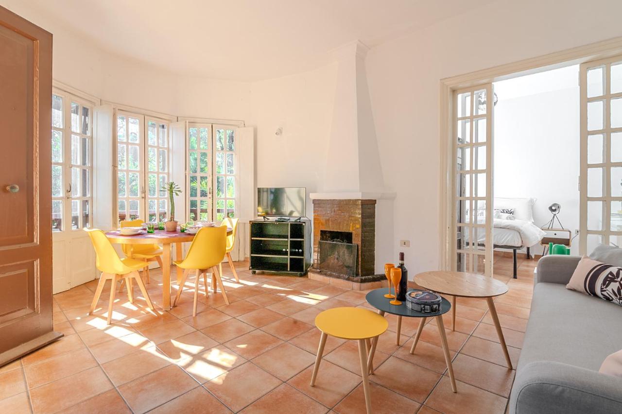 Roseto Villa Dream - Free parking - Fiumicino Airport- 400 mq garden - 3