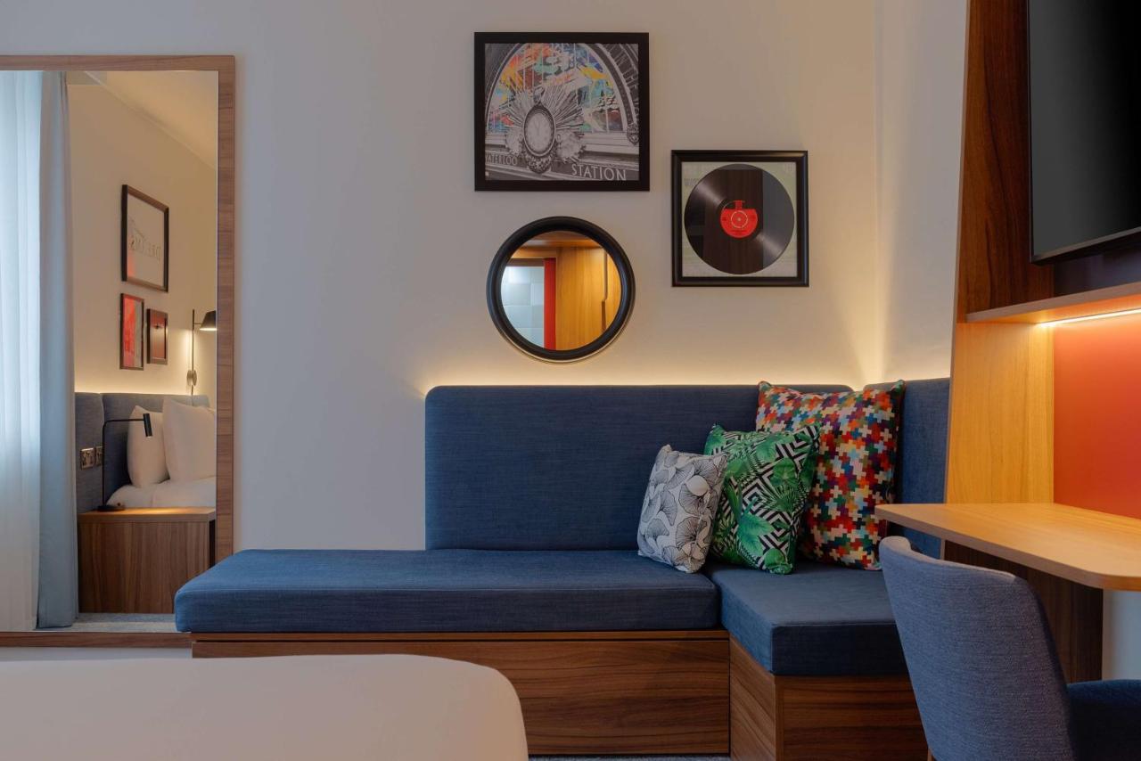 Hampton by Hilton London Waterloo - 3