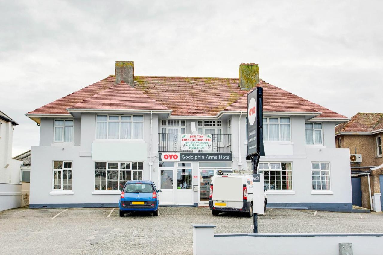 Photo - Godolphin Arms Hotel