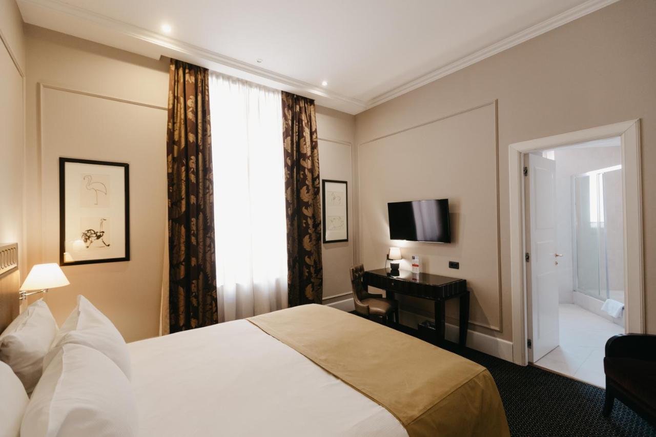 Grand Hotel Yerevan - Small Luxury Hotels of the World photo 4
