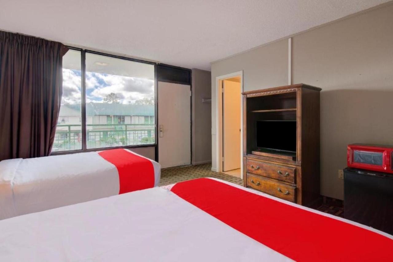 Rise Inn by OYO US 441 photo 3