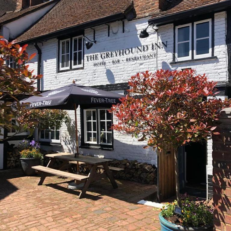 OYO The Greyhound Inn