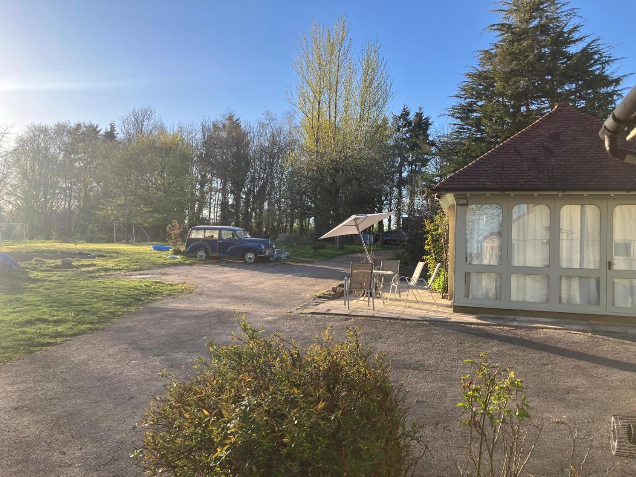 Yew Tree Farm Lodge - 5