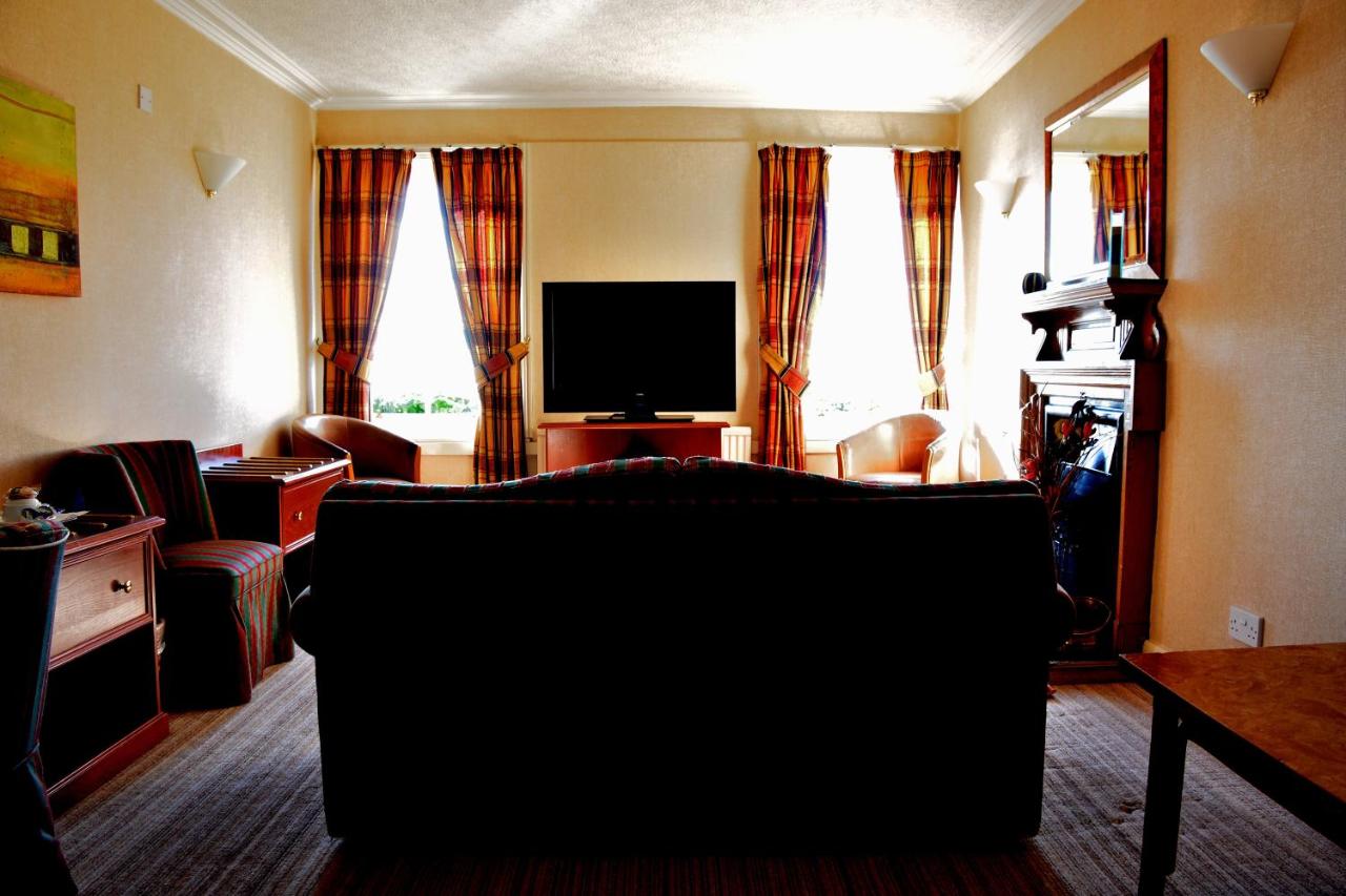 Crown hotel photo 4