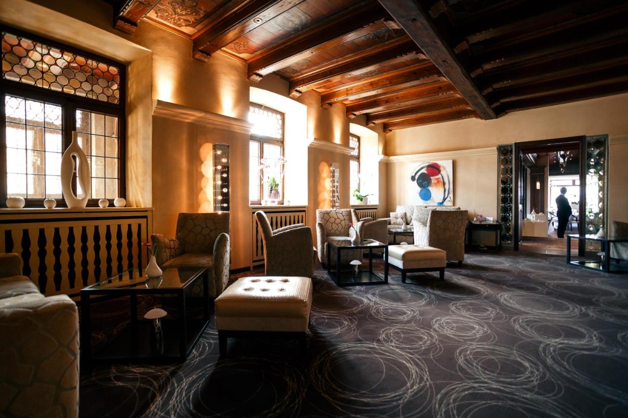 L'auberge Du Cheval Blanc et Spa photo 2
