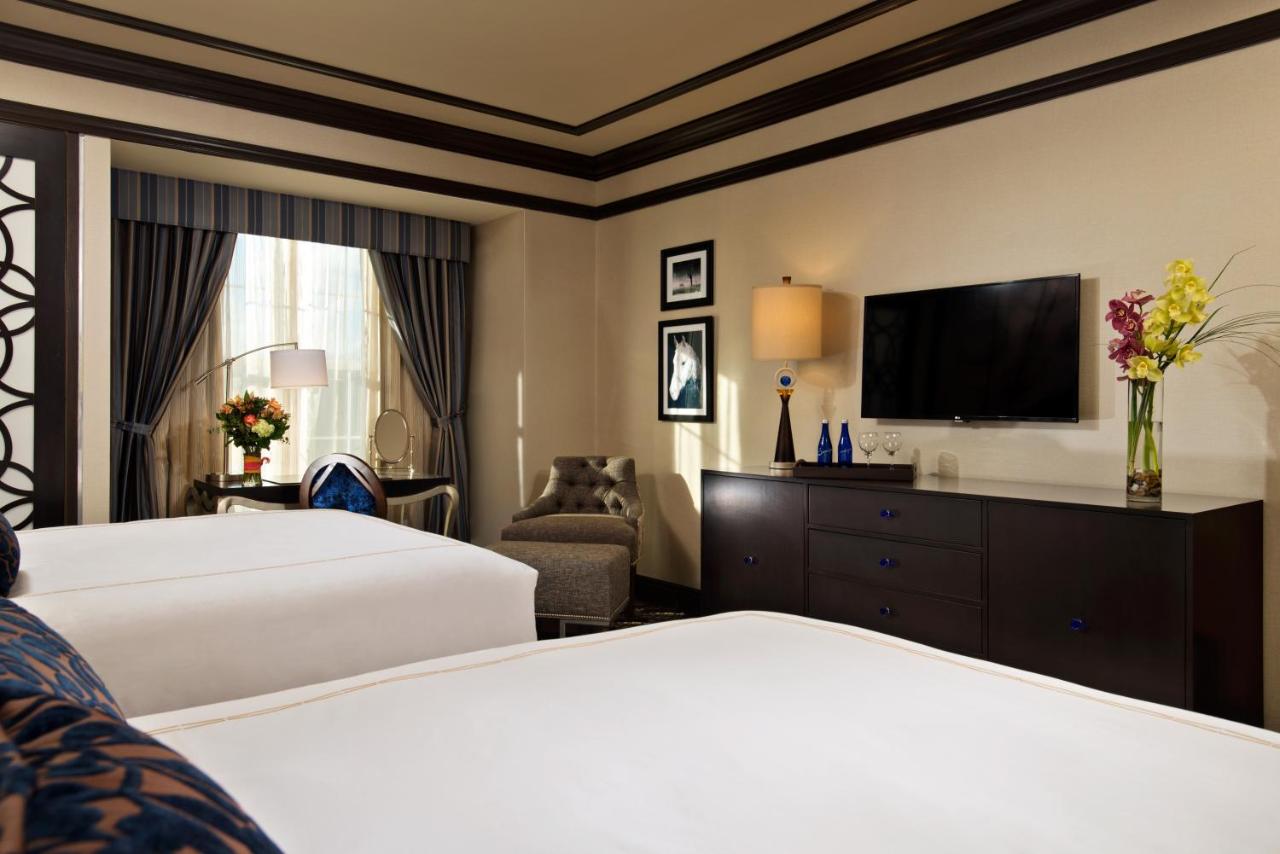 Saratoga Casino Hotel - 2