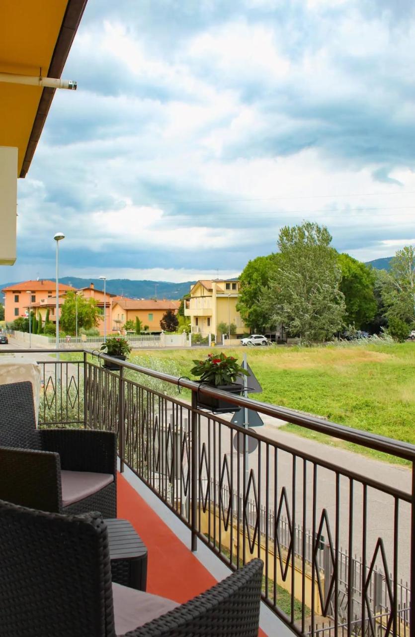 Tuscan Welcome - Elegant Apartment with Balcony - 5