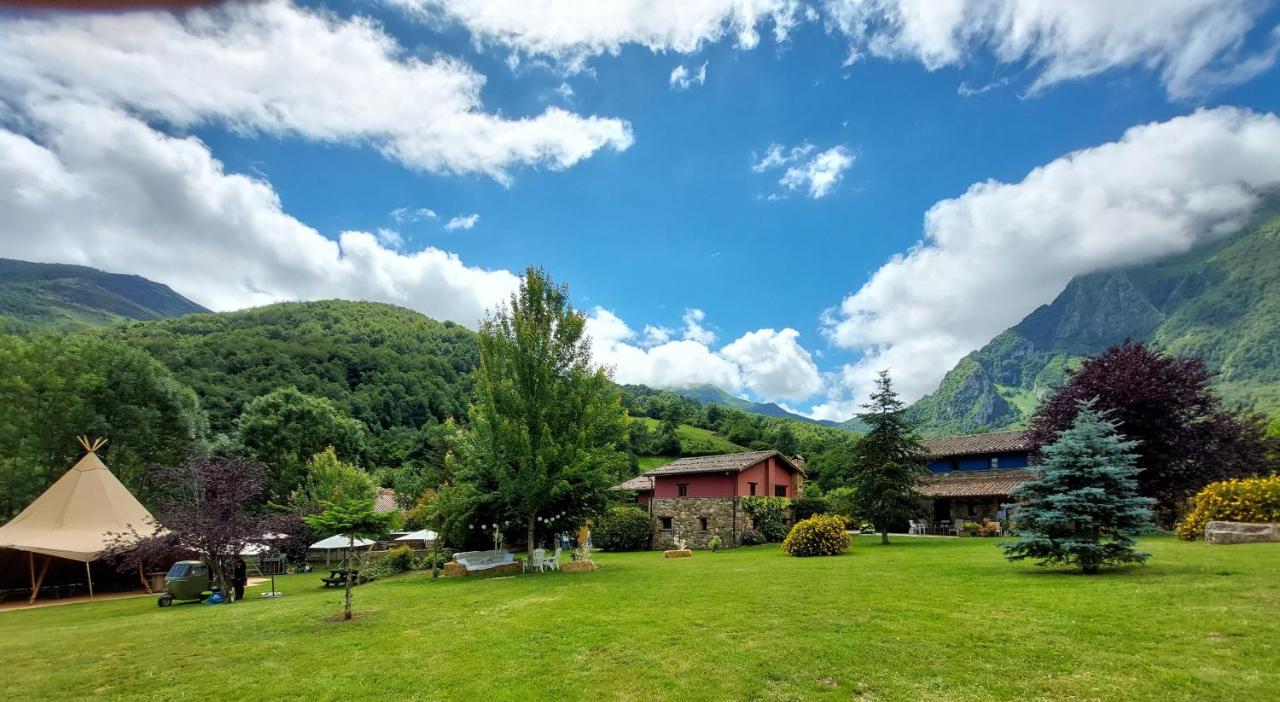 Casas rurales Valle de Bueida, jacuzzi solo en las casas el El Palacio y Viscárcel photo 4