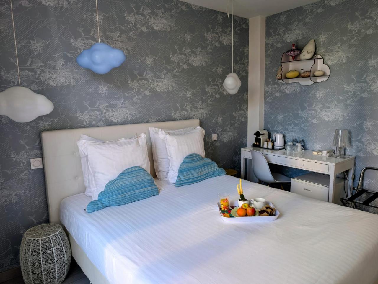 Hôtel Mademoiselle photo 2