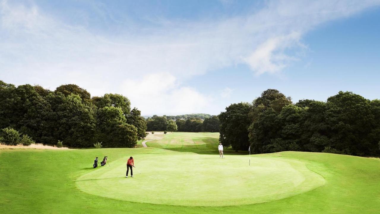 Mottram Hall photo 2