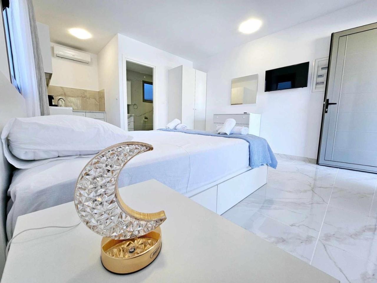 Dream Luxury Apartment Suites - 6