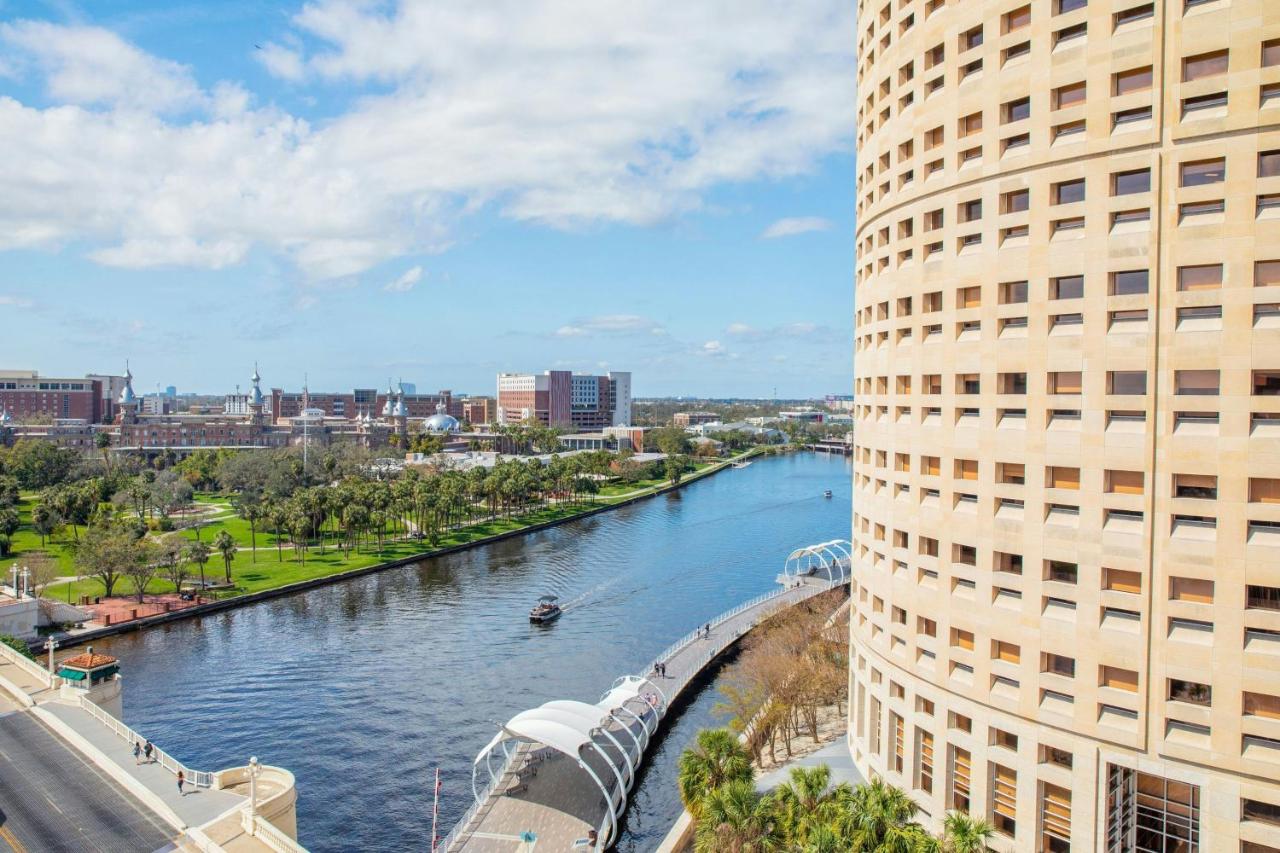 Aloft by Marriott Tampa Downtown photo 2