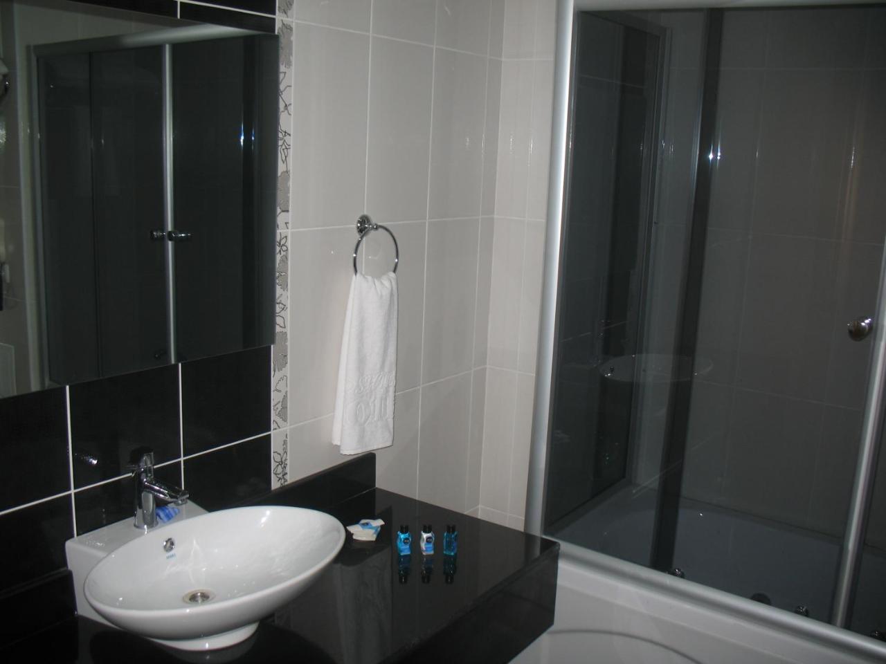 Shilla Hotel photo 2