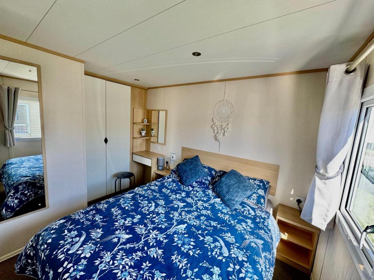 Reeva's Retreat at Littlesea Holiday Park, Weymouth - 6