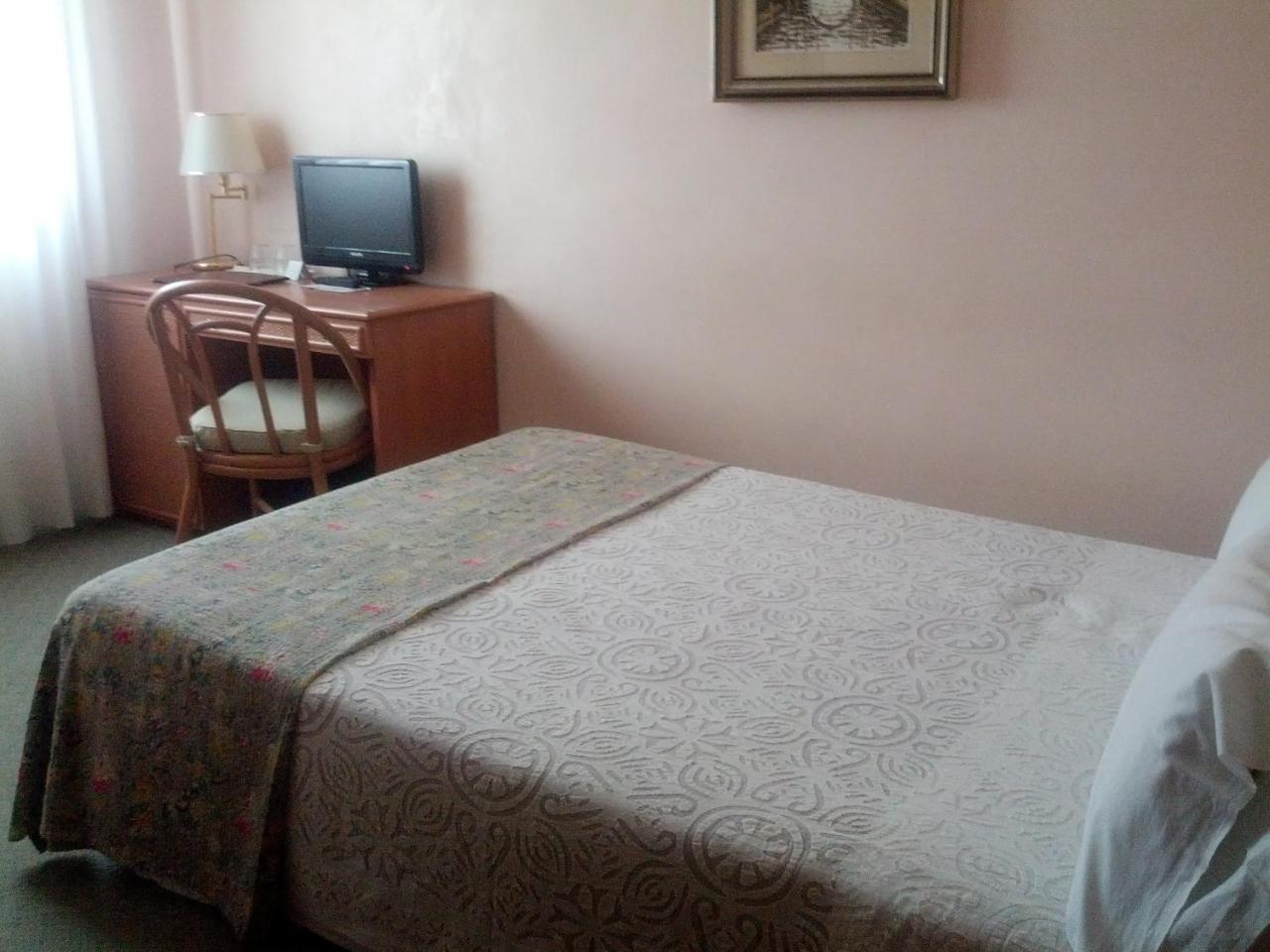 Hotel Villa Tiziana photo 3