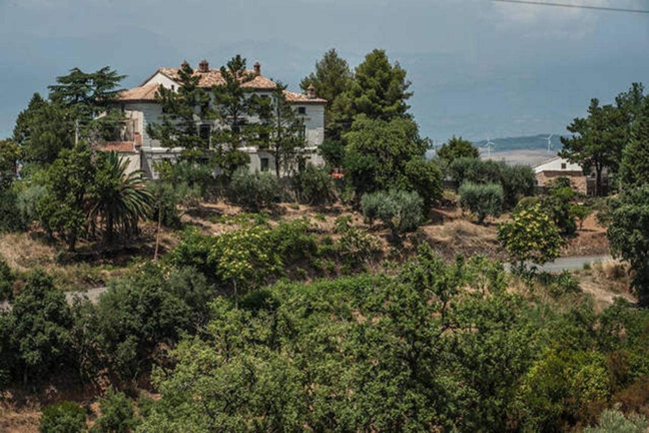 Agriturismo Miracco Atanasio Franco "Il Maniero"