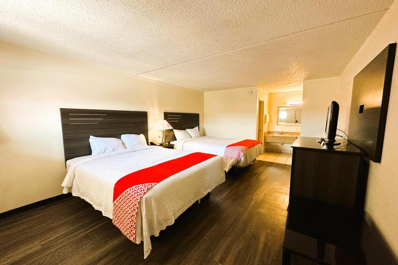 Foto - Oyo Hotel San Antonio Lackland AFB Seaworld Hwy 90 W