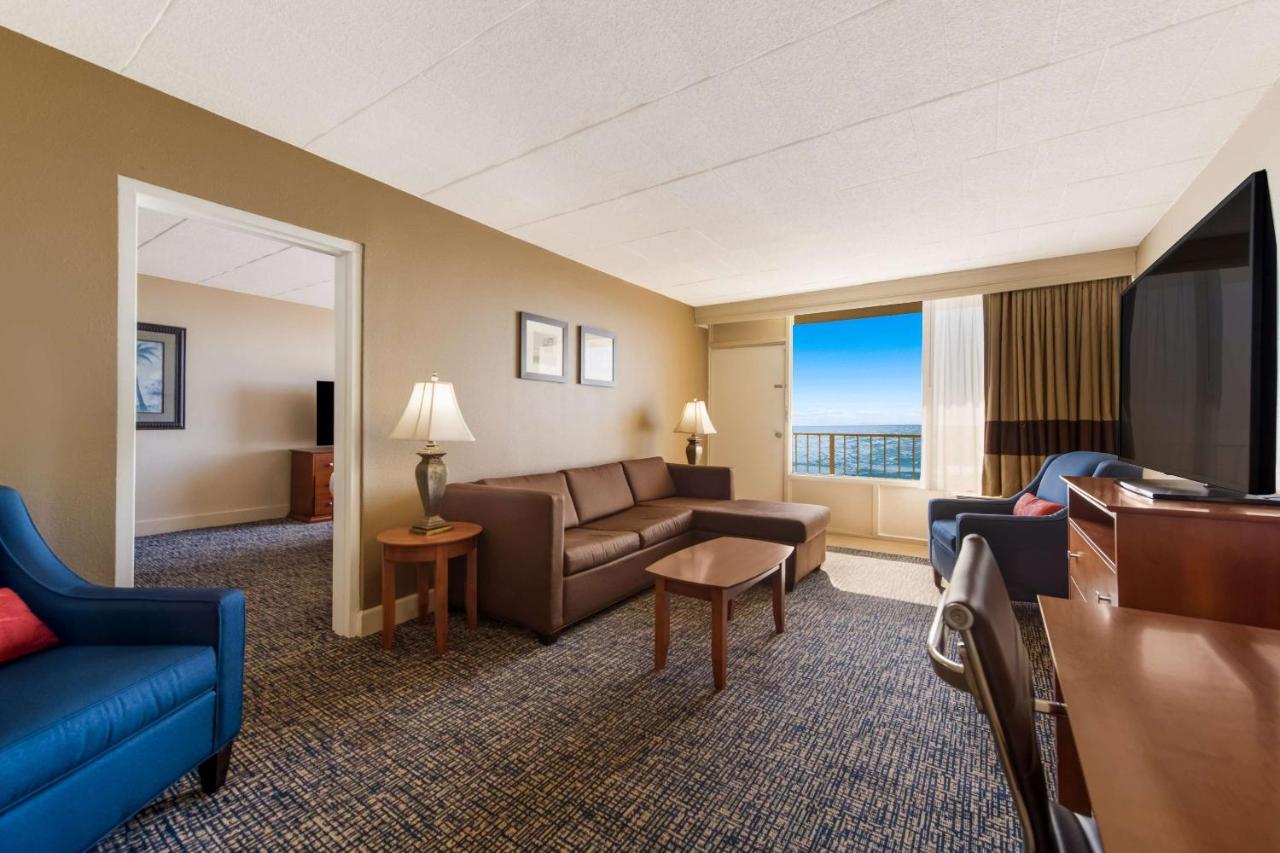 Comfort Inn South Oceanfront photo 2