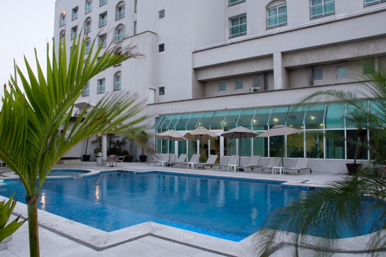 Rivoli Select Hotel