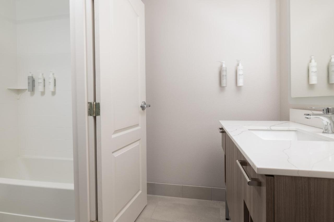 Homewood Suites by Hilton Ontario-Rancho Cucamonga photo 2