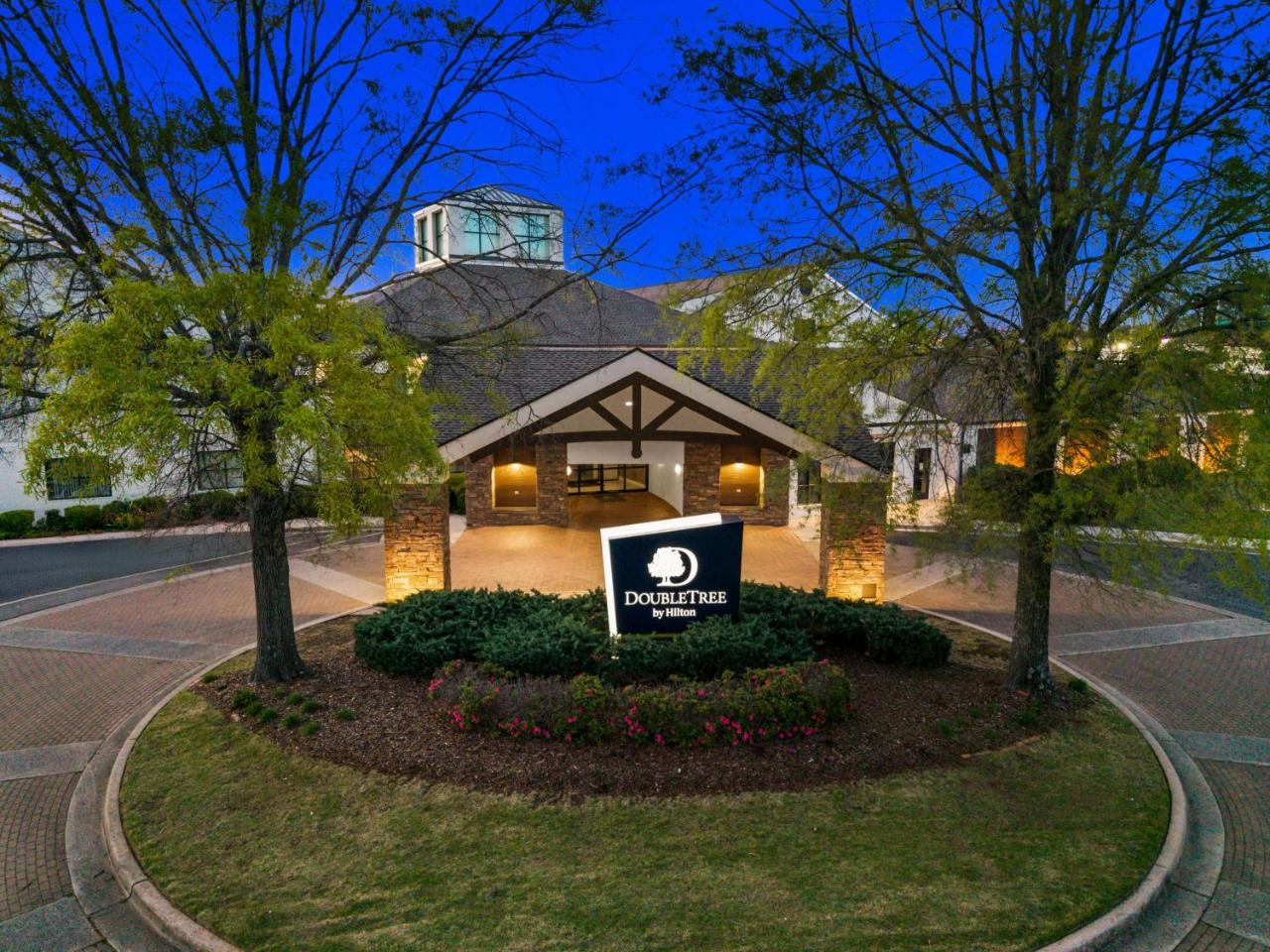 Foto - DoubleTree Suites by Hilton Hotel Huntsville South