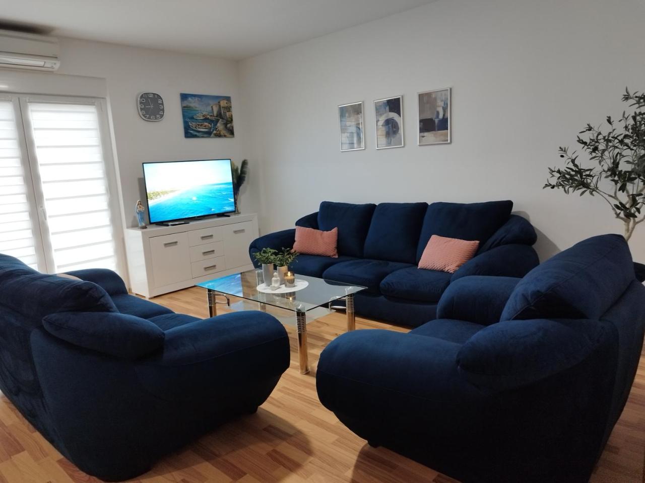 Tolj apartman - 2