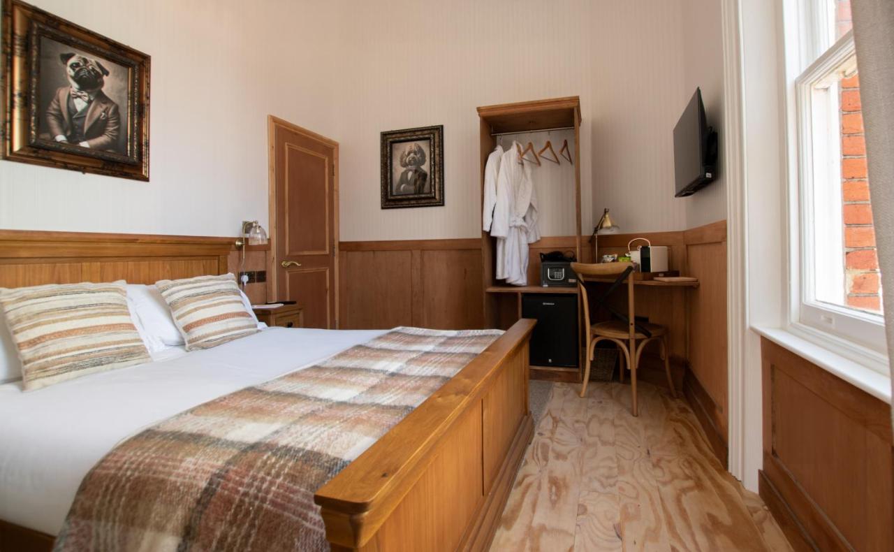 The Old Farmhouse Pub and Rooms - 5