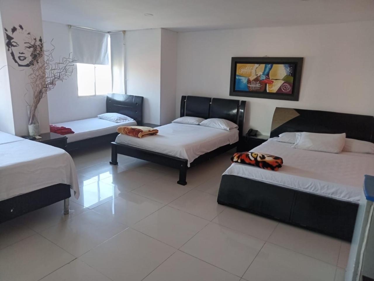 Foto - Hotel Intersuites