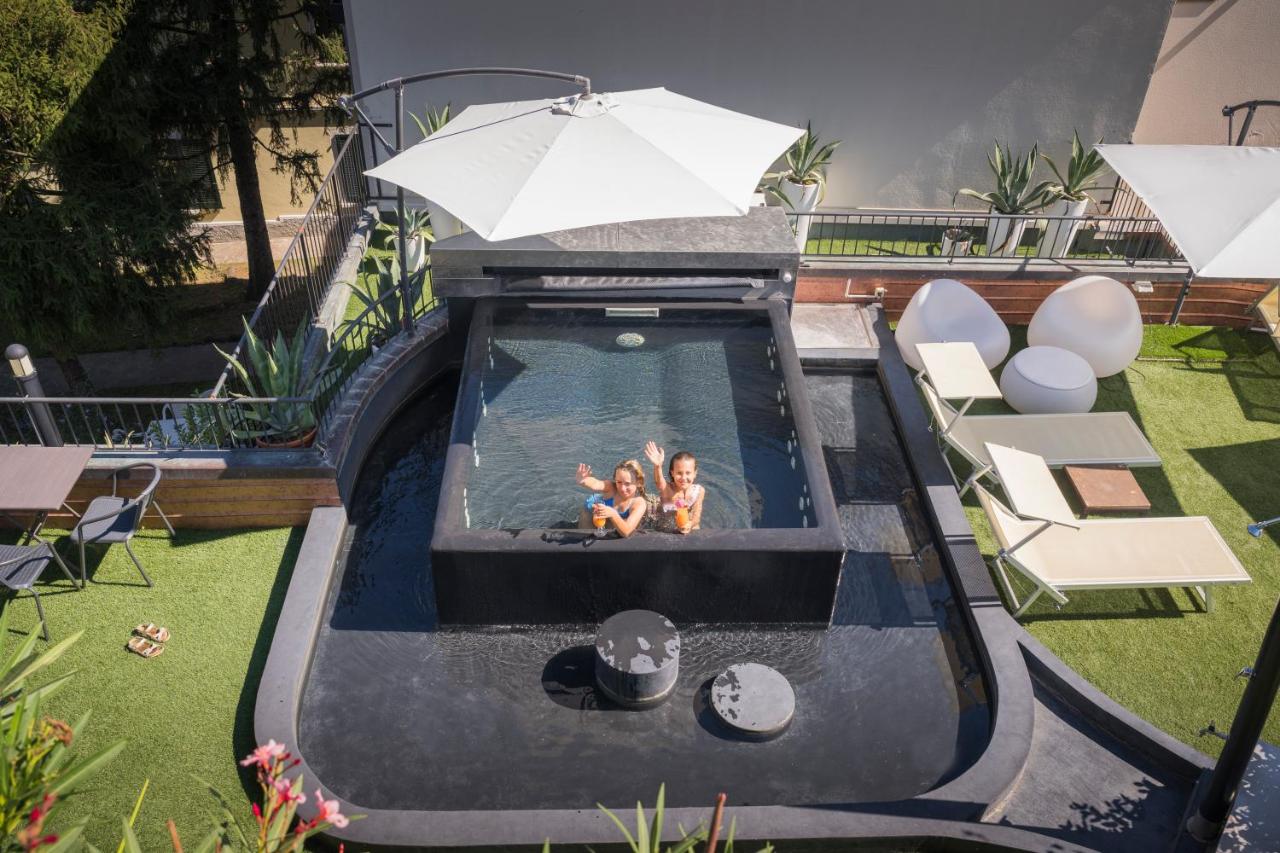 Admiral Hotel Villa Erme photo 4