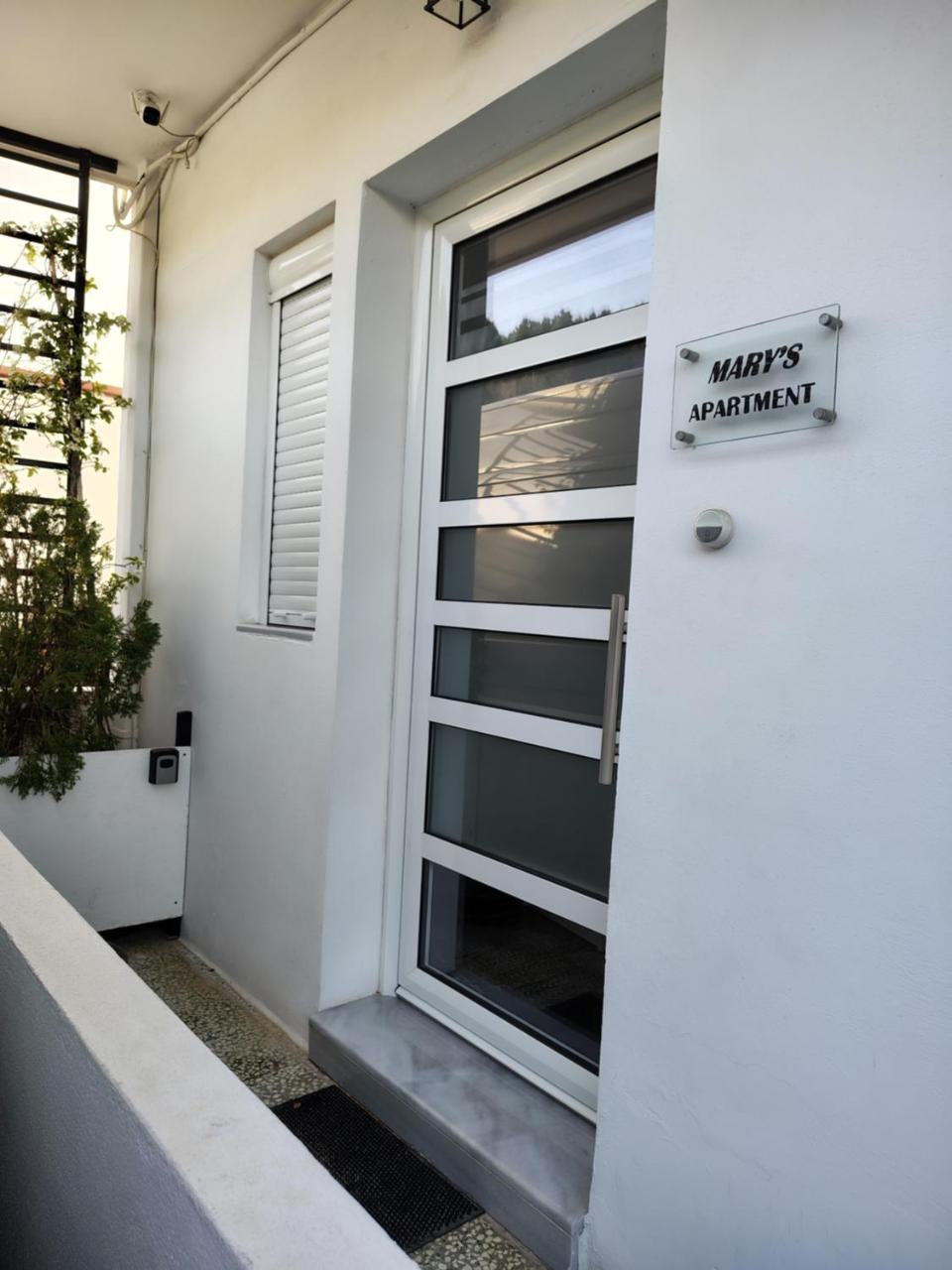 MARY'S APARTMENT in Paradissi - 2