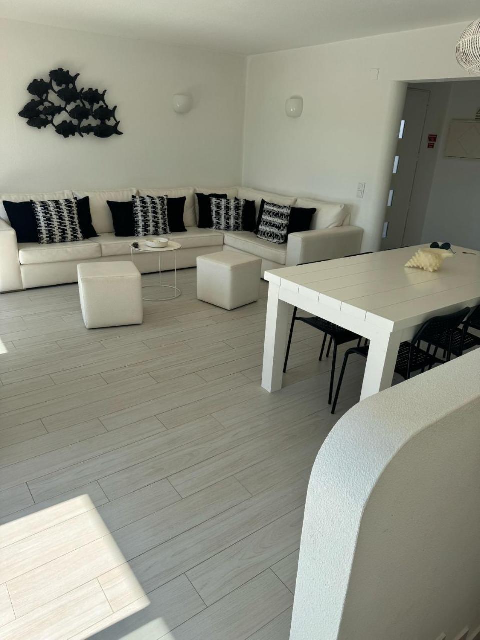 Beautiful apartment set in the heart of Quinta - Newly Refurbished - 3