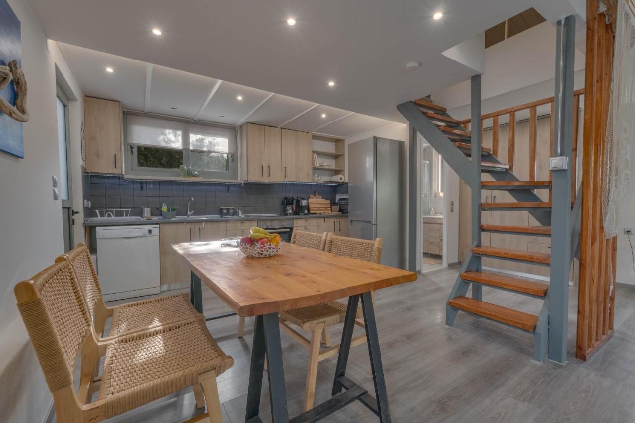 Artist's Loft - 4