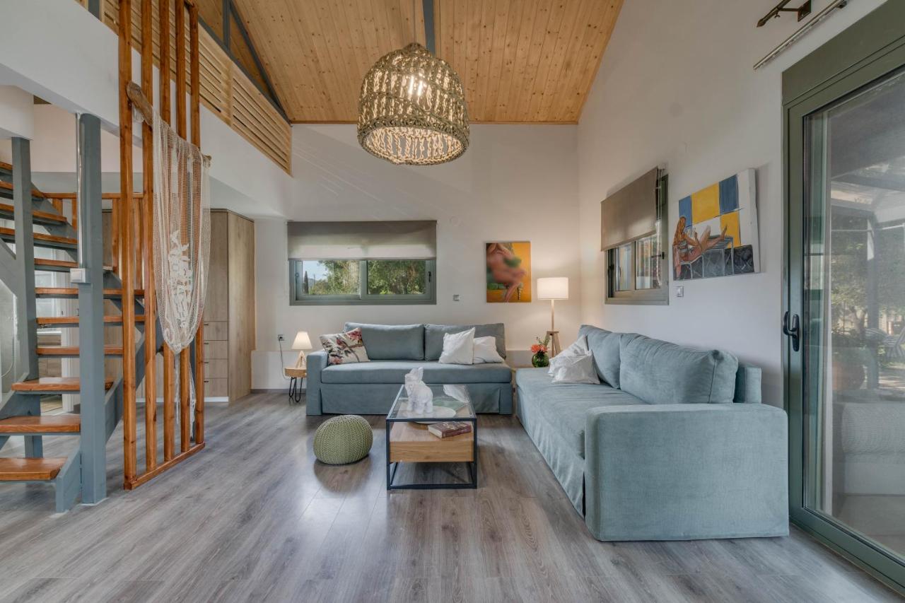 Artist's Loft - 6