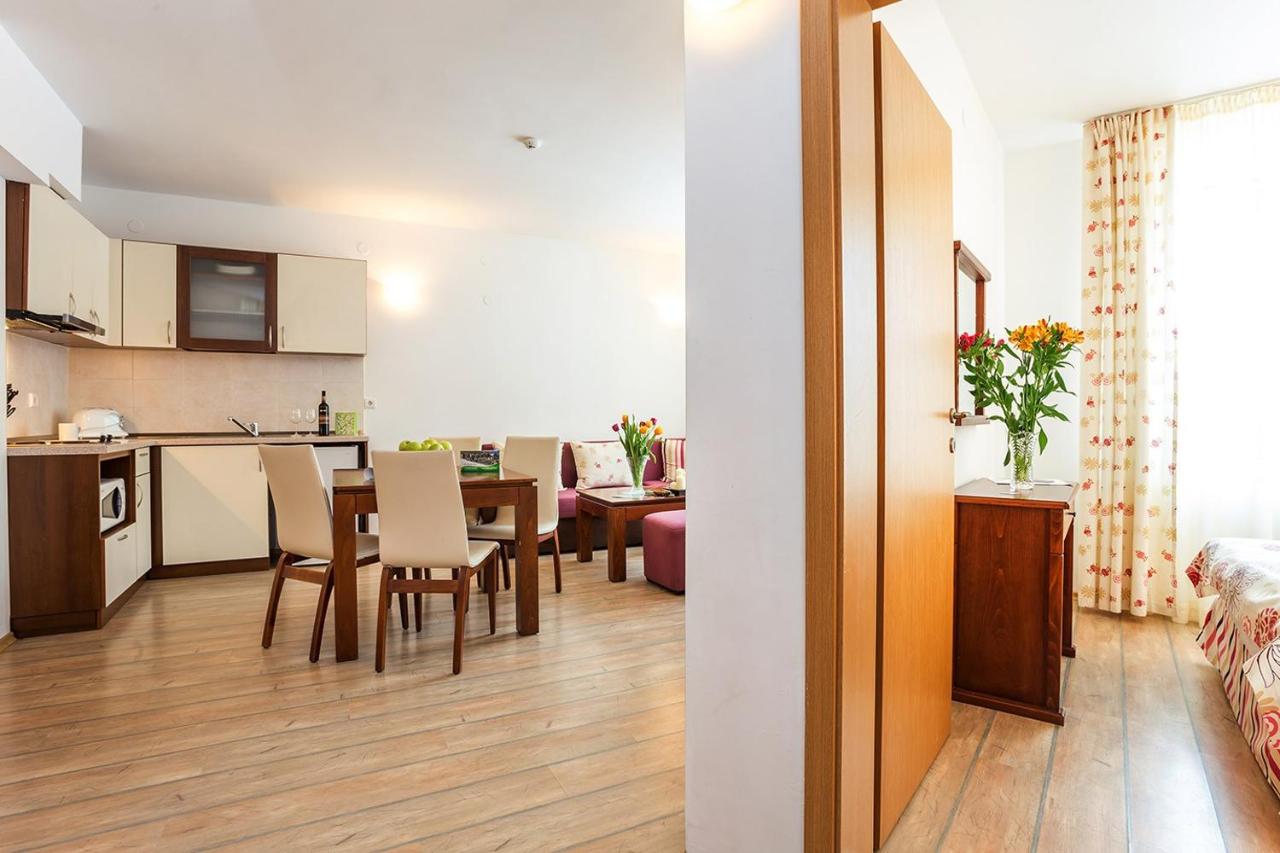 Fantastic 1-bedroom apartment Stream Resort - 4