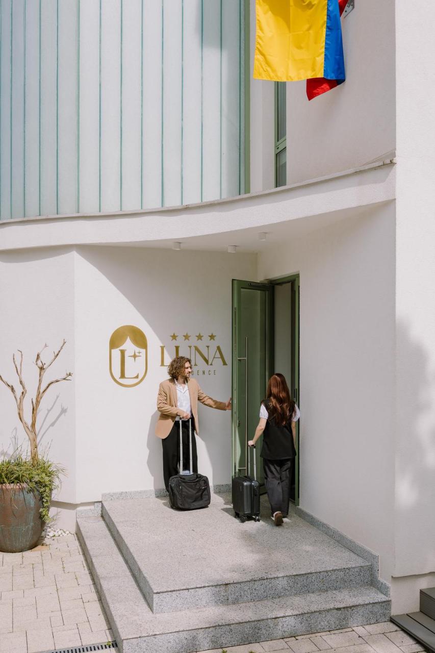 Luna Residence - 3