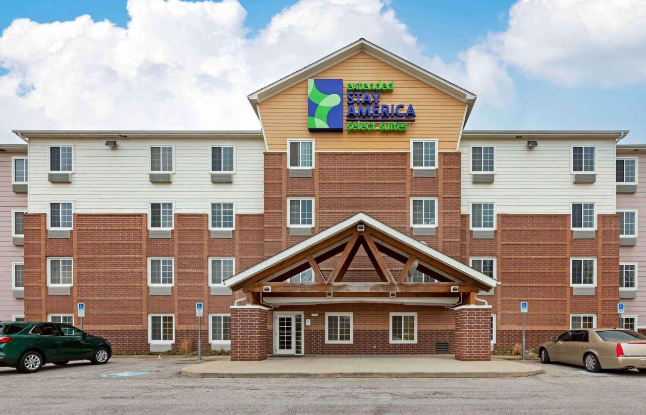 Extended Stay America Select Suites - Cleveland - Airport Thumbnail