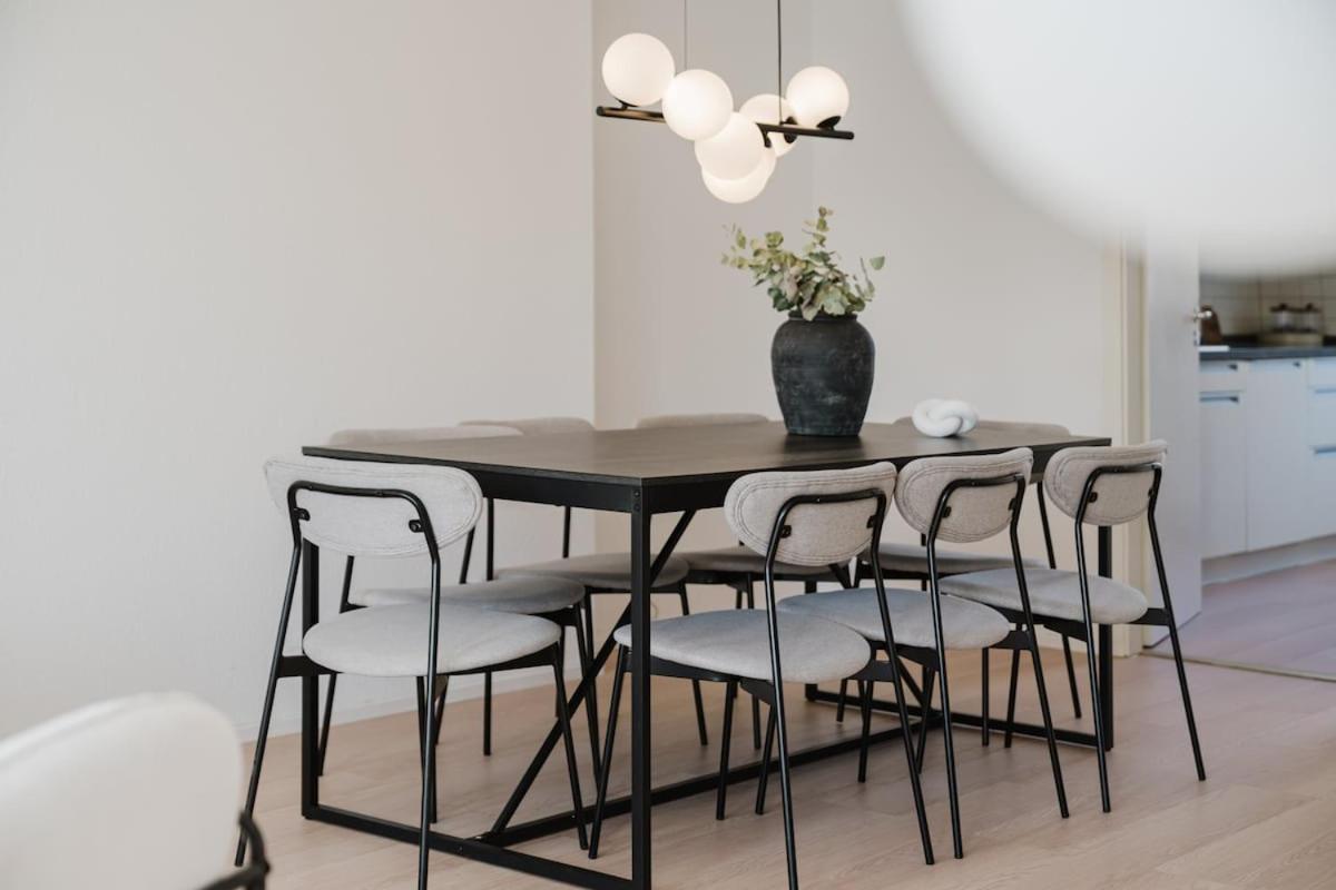 3 BR Penthouse - WHIRLPOOL - ZENTRAL - KÜCHE - WIFI - KAFFEE - GERÄUMIG - TERRASSE - PARKHAUS - 6