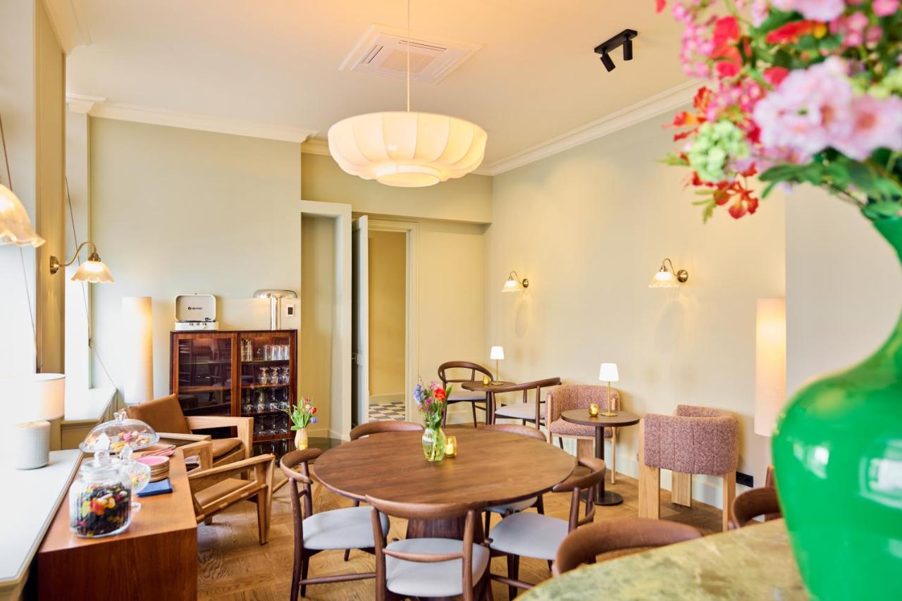 ARQ Paleis Hotel photo 2